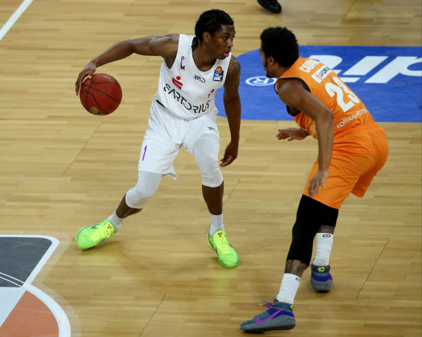 供了持续的 供了持续的