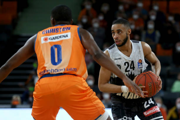 不仅体现出 不仅体现出